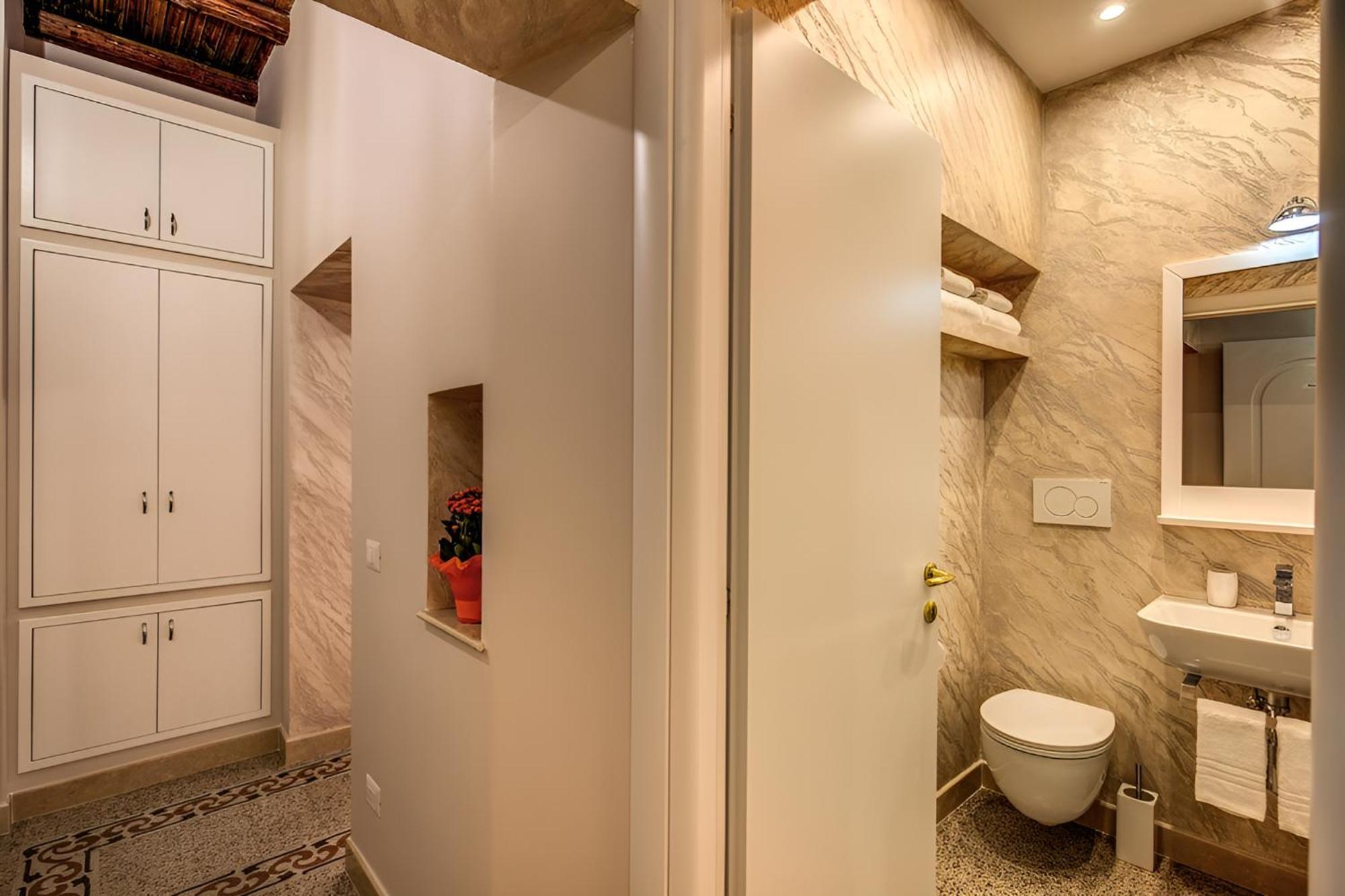 Colosseo Accomodation Room Guest House Rzym Zewnętrze zdjęcie