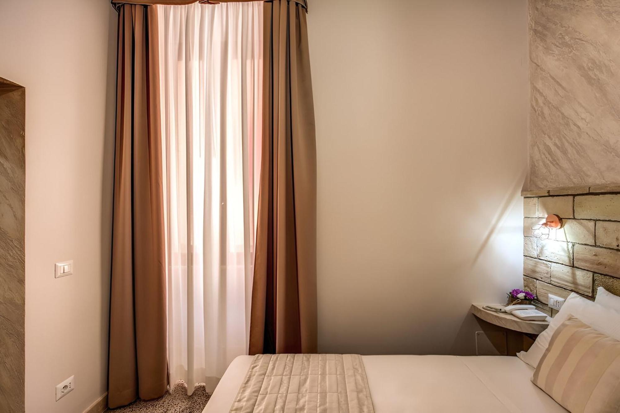 Colosseo Accomodation Room Guest House Rzym Zewnętrze zdjęcie